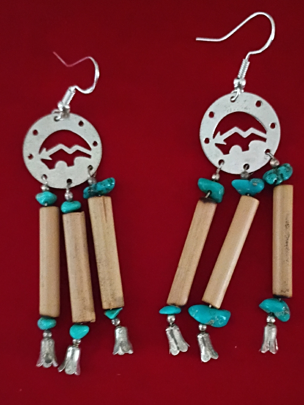 Native American Earrings  Silver Pllated Buffalo, Tulip And Turquoise Beads - Picture 2 of 11